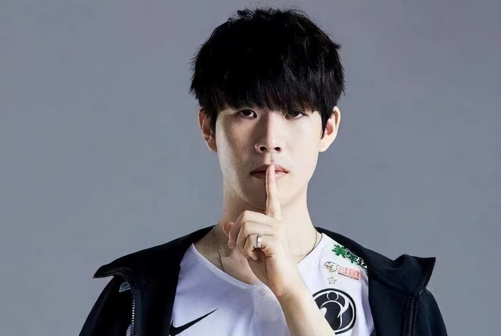 电竞比分电竞“魔球理论”：从挖掘“弃子”到盈利的战队运营模式